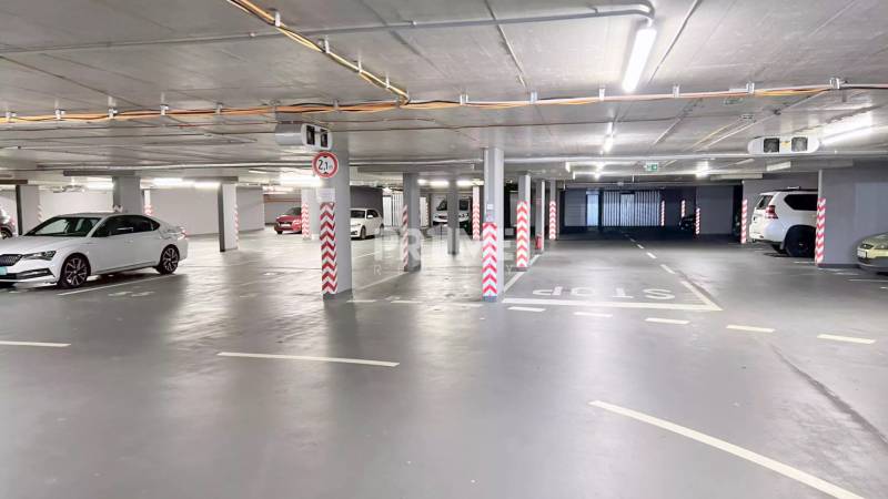 LUXUSNÝ 2i byt, KESSELBAUER, KLÍMA, LOGGIA, PARKING, Námestie 1.mája